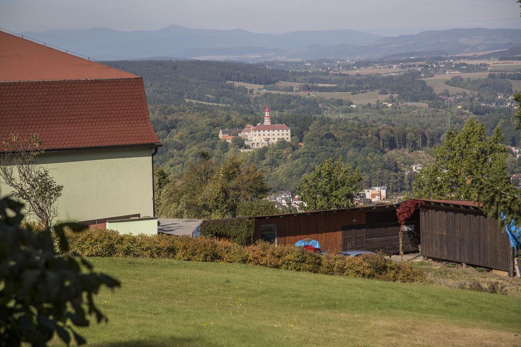 Wellness Hotel Vyhlidka Nachod Exterior photo