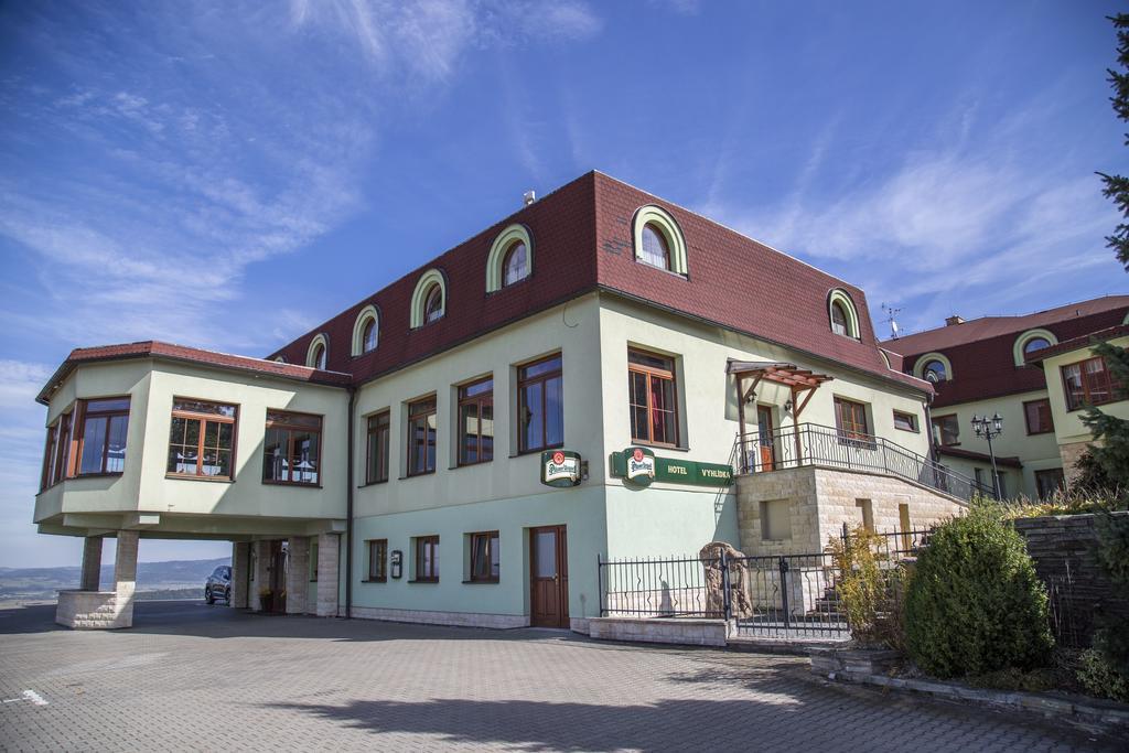 Wellness Hotel Vyhlidka Nachod Exterior photo